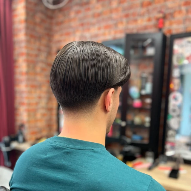 #oldschool #haircut #taperfade #pomade #classichaircut #mensfashion #menstyle #barber #barbershop #kallithea #athens #greece